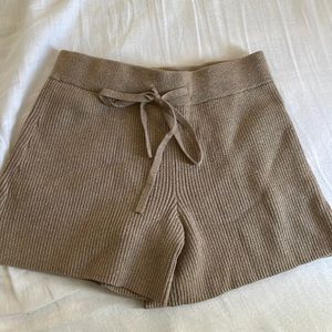 Xs super cozy tan Abercrombie lounge shorts